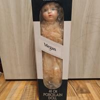 Bambola Megan D33 da collezione