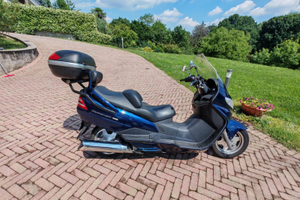 Scooter Suzuki Burgman 400