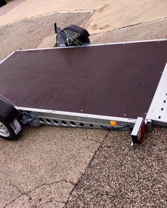 Rimorchio abbassabile 300 x 160 cm Portata 1000 Kg