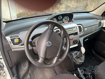 Articolo in trattativa tengo aggiornato