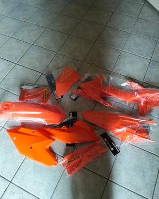 plastiche ktm 2017/2019