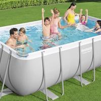 Piscina 8mq in svendita