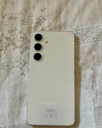 Samsung S24