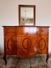 Trittico stile classico noce massello intarsiato