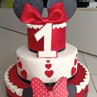 torta scenografica di Minnie rossa