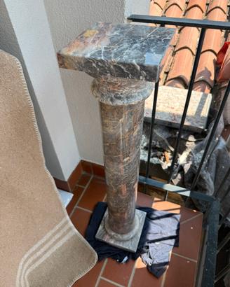 Colonna/Piedistallo in autentico Marmo Salomè