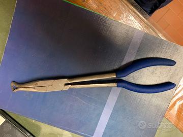 Pinza cappucci candele ad anello