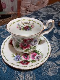 Tazza con piattino da caffè Royal Albert. 