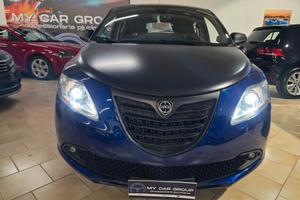 Lancia Ypsilon 1.2 69 CV 5 porte S Momodesign