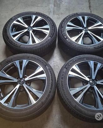 Cerchi In Lega Da 18" Per Nissan Qashqai 2018