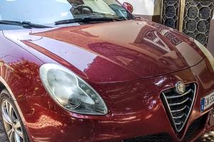 si vende Alfa Giulietta 1600td