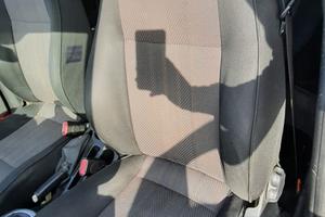 ALFA ROMEO 147 ANNO 2005 - TAPPEZZERIA