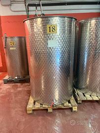 Contenitori inox per vino/alimenti