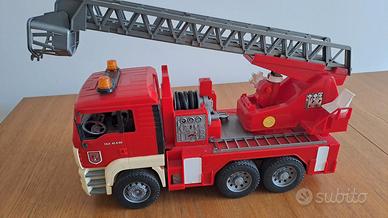Bruder Camion Pompieri