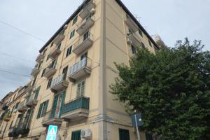 Pressi Policlinico 3 vani 70 mq con terrazzi