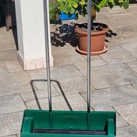 Spargisemi per prato