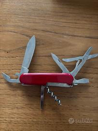 Victorinox explorer