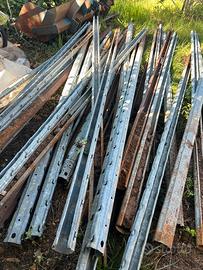 Pali zincati per viticoltura