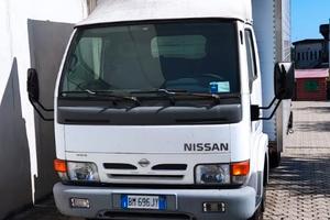 Nissan Cabstar usato