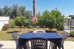 05 SAN VINCENZO Bilo spazio esterno piscina