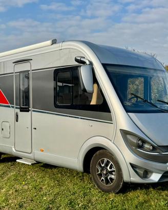 Motorhome Bürstner Ixeo I 690 G Premium- Letti gem