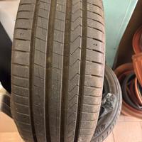 Gomme 225/45/17