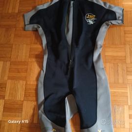 muta  triboard e scarpe da  scoglio