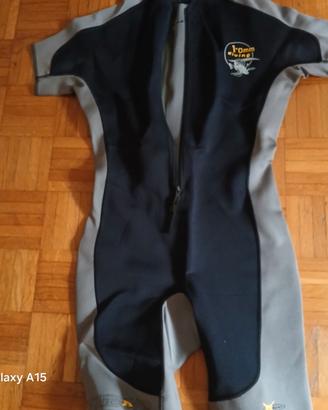 muta  triboard e scarpe da  scoglio