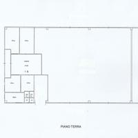 Capannone di 700 mq ad orta di atella