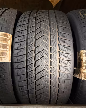 Gomme Pirelli Scorpion Winter Porsche