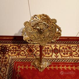 Posacenere antico a colonna 