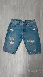 Pantaloni jeans blu strappato Terranova 