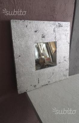 Specchiera design in foglia argento