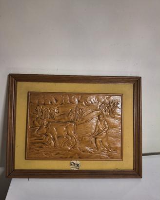 Quadro con bassorilievo in legno 