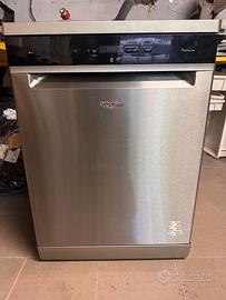 Lavastoviglie Whirlpool funzionante