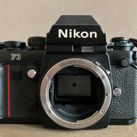 Nikon F3 revisionata con garanzia