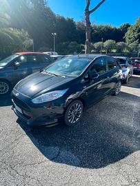 Ford Fiesta 1.5 TDCi 75CV 5 porte ST-Line NEO PATE