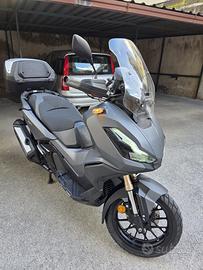 Honda adv 350