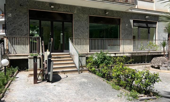 VIA LIBERTA' Esclusiva proprietà su due livelli