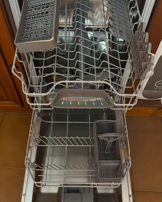 Lavastoviglie Bosch SilencePlus 45 cm da incasso