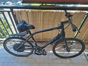 Titolo:
Bici con motore 800W – da usare normale