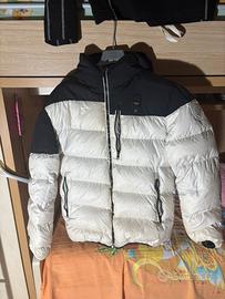 blauer giubbino