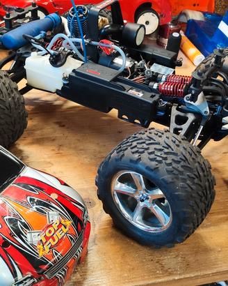 traxxas revo 2.5 macchinetta rc a scoppio 