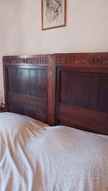 letto comodini e cassettone