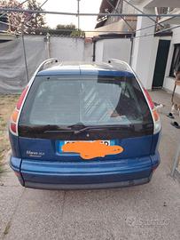 Auto marea Weekend