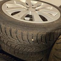 cerchi lega  subaru  gomme nokian 205 50 17