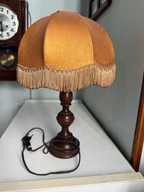 Lampada da tavolo vintage