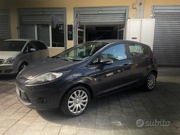 Ford Fiesta 1.4 TDCi 5p. Titanium