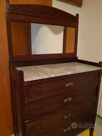 Comò cassettiera con specchio