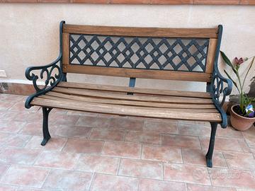 Panchina in ghisa e legno vintage